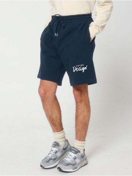 mannequin homme de face portant le Short Boarder Dry personnalisable mannequin homme de face portant le Short Boarder Dry personnalisable