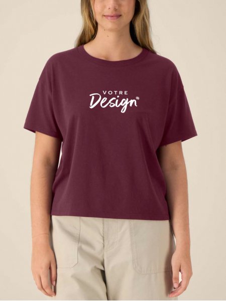 mannequin femme de face portant le T-shirt Stella Etta personnalisable mannequin femme de face portant le T-shirt Stella Etta personnalisable