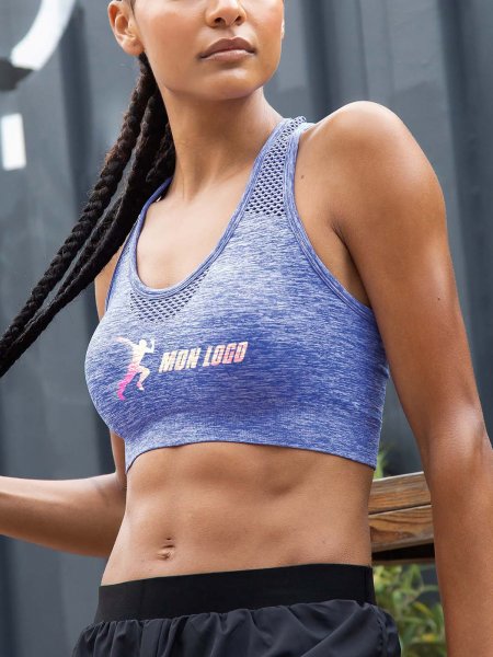 Exemple de logo floqué sur la brassière de sport TL696 en coloris Blue Marl Exemple de logo floqué sur la brassière de sport TL696 en coloris Blue Marl