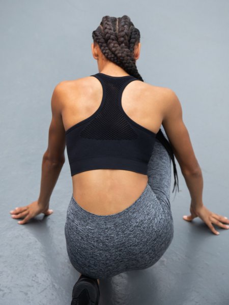 Dos de la brassière de sport TL696 en coloris Black Dos de la brassière de sport TL696 en coloris Black