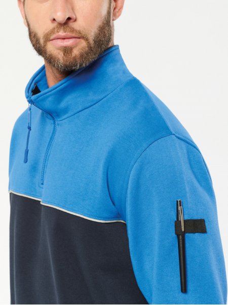 Poche à stylo sur l'épaule du sweat WK404 personnalisable en coloris navy / royal blue Poche à stylo sur l'épaule du sweat WK404 personnalisable en coloris navy / royal blue