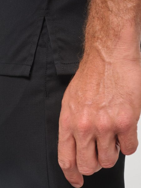 zoom sur le bas de la Veste de cuisine écoresponsable manches courtes unisexe personnalisable
