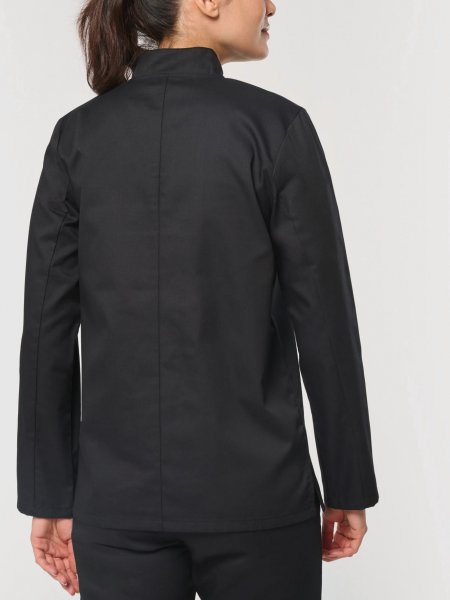 mannequin femme de dos portant la Veste de cuisine écoresponsable manches longues unisexe personnalisable mannequin femme de dos portant la Veste de cuisine écoresponsable manches longues unisexe personnalisable