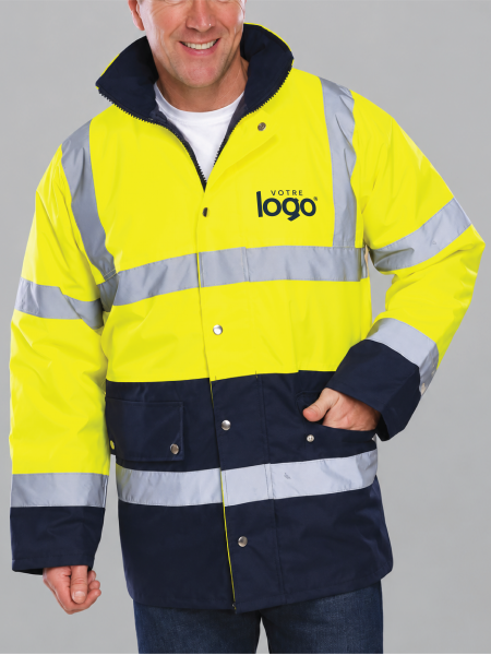 Mannequin homme de face portant la veste de sécurité bicolore haute visibilité YHVP302 en coloris Hi Viz Yellow / Navy