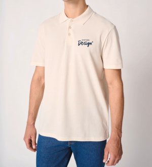 mannequin homme de face portant le Polo piqué homme Basic personnalisable