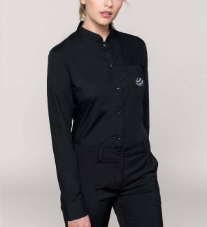 Chemise col mao manches longues femme K514 porté par une femme
