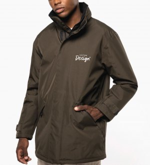 mannequin homme de face portant la Parka doublure matelassée à personnaliser mannequin homme de face portant la Parka doublure matelassée à personnaliser