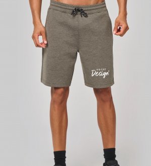 mannequin homme de face portant le Short homme personnalisable mannequin homme de face portant le Short homme personnalisable