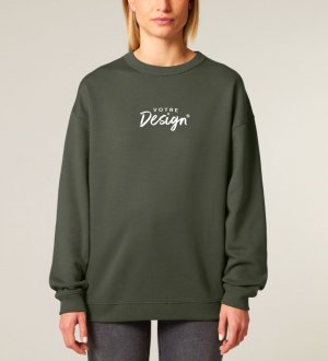 mannequin femme de face portant le Sweat Stella Paloma personnalisable mannequin femme de face portant le Sweat Stella Paloma personnalisable