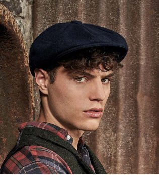 Casquette style gavroche en coloris Navy