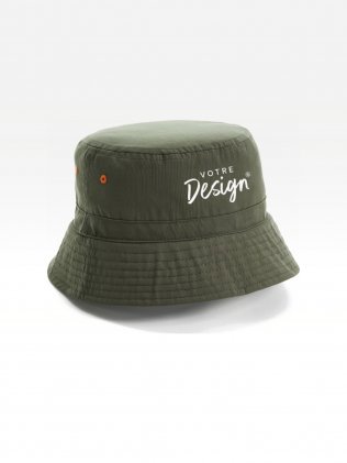 Exemple de marquage personnalisé sur le bob en polyester recyclé BF084R Exemple de marquage personnalisé sur le bob en polyester recyclé BF084R