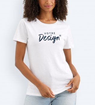Mannequin femme de face portant le t-shirt IMPERIALW 11502 couleur blanc Mannequin femme de face portant le t-shirt IMPERIALW 11502 couleur blanc