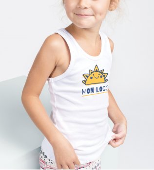 Exemple de logo floqué sur un débardeur pour petite fille K362 en coloris White Exemple de logo floqué sur un débardeur pour petite fille K362 en coloris White