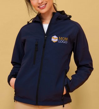 Veste Softshell à capuche pour femme Replay Women en coloris French Navy avec exemple de logo imprimé