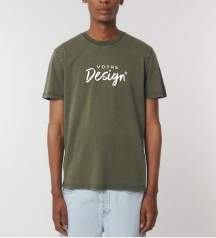 mannequin homme de face portant le T-shirt Crafter Vintage personnalisable