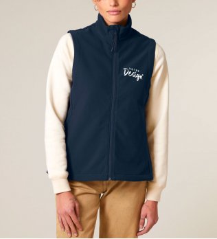 mannequin femme de face portant le Stella Trail Blazer personnalisable mannequin femme de face portant le Stella Trail Blazer personnalisable
