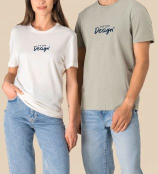 mannequin homme et mannequin femme de face portant le T-shirt écoresponsable en coton bio et lin unisexe personnalisable