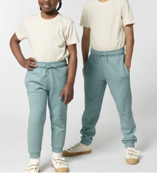 Deux enfants, fille et garçon portant le même jogging bleu Mini mover 2.0 à personnaliser
