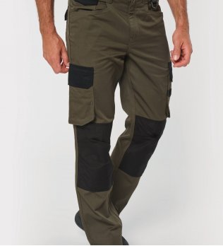mannequin homme de face portant le Pantalon de travail bicolore homme personnalisable mannequin homme de face portant le Pantalon de travail bicolore homme personnalisable