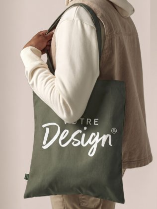 Tote bag personnalisé en coton bio WM801 porté, avec votre design imprimé