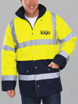 Mannequin homme de face portant la veste de sécurité bicolore haute visibilité YHVP302 en coloris Hi Viz Yellow / Navy Mannequin homme de face portant la veste de sécurité bicolore haute visibilité YHVP302 en coloris Hi Viz Yellow / Navy