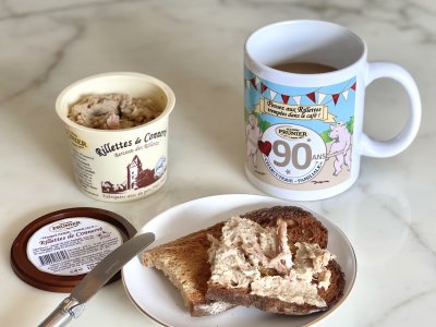 Mug personnalisé pour les 90 ans de l'entreprise Prunier