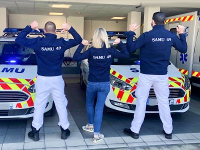 Vestes softshells brodées pour le Samu 49