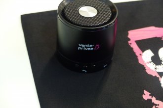 Enceinte bluetooth personnalisée sur mesure - disponible sur devis